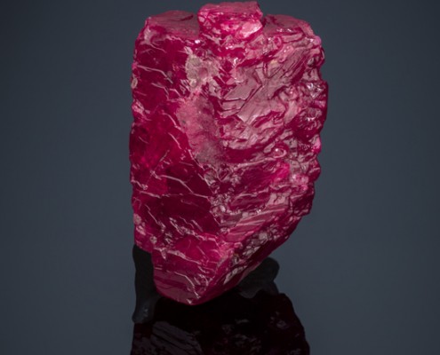 "The Hixon ruby", crystal, corundum ruby. From Mogok, Sagaing, Myanmar. Los Angeles Country Museum of Natural History catalog # 20331. (Hixon collection).